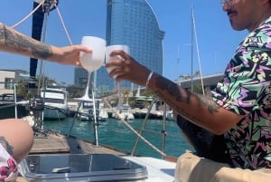 Luxury and exclusive sailing tour with private service