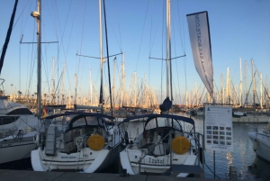 Barcelona: Båttur i solnedgang med cava og snacks