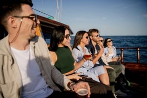 Live Music & Sunset Wooden Boat in Barcelona