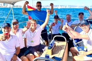 Barcelone : Croisière au coucher du soleil ou dans l'après-midi avec boissons