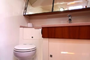 Barcelone : Croisière au coucher du soleil ou dans l'après-midi avec boissons