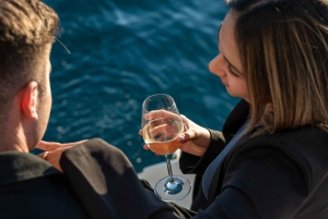 Barcelona: Vela al atardecer Catamarán vino y tapas