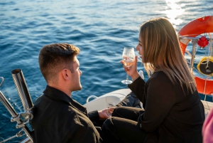 Barcelona: Vela al atardecer Catamarán vino y tapas