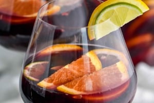 Barcelona: Sunset Sangria Tasting, Private Rooftop