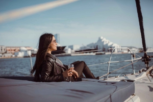 Barcelone : croisière au coucher du soleil avec cava et collation