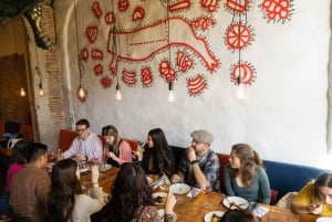 Barcelona: wycieczka po tapas z degustacją potraw i napojów