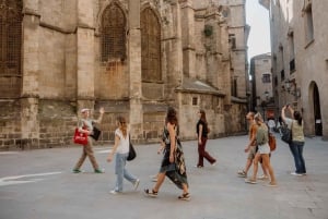 Barcelona: Tapas, vin og historie i den gamle bydel