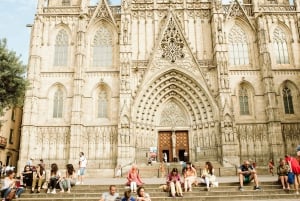 Barcelona: Tapas, vin og historie i den gamle bydel