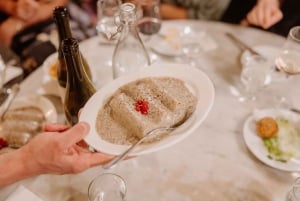 Barcelona: Tapas, vin og historie i den gamle bydel