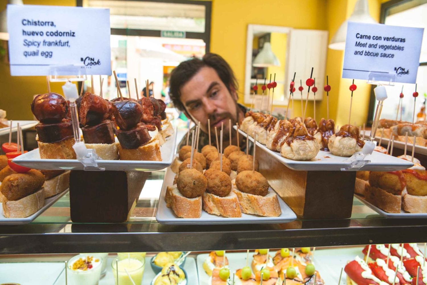 Barcelona: Tapas y Vino, tour privado en tabernas tradicionales
