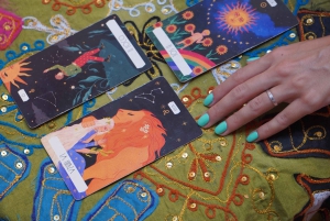 Barcellona: lettura dei tarocchi, pittura e vino!