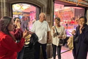 Barcelona: Smaczne uliczne jedzenie i krajoznawcza wycieczka z przewodnikiem