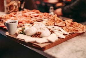 Barcelona: Tipsy Tapas & History Tour i det gotiska kvarteret