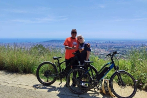 De Barcelona al Tibidabo: Gemas ocultas y vistas panorámicas Tour en eBike