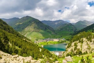 Da Barcellona a Vall de Núria: Tour dei Pirenei in montagna