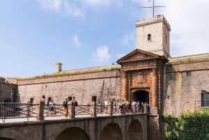 Wycieczka do Barcelony: Kolejka linowa Montjuic i gotycka wycieczka piesza