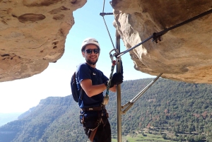 Barcelona, Spanien Via Ferrata Baumes Corcades i Centelles