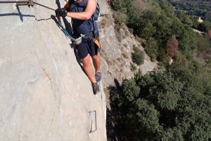 Barcelona, Spanien Via Ferrata Baumes Corcades i Centelles
