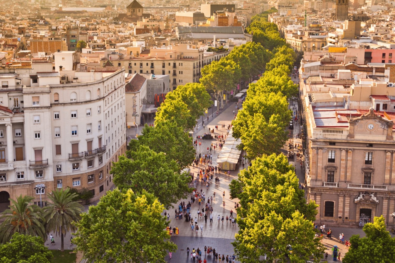 Barcelone : visite à pied du quartier gothique et tour en bateau