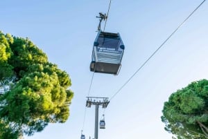 バルセロナ：モンジュイック城とケーブルカーのウォーキングツアー