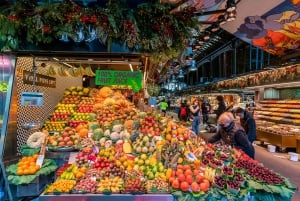 バルセロナ：モンジュイック城とケーブルカーのウォーキングツアー