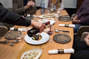 Barcelona: Wine and Tapas Tour for Lovers of Spanish Food