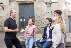 Barcelona: City Highlights Walking Tour with Sagrada Familia