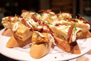 Barcelona's Old Quarter Hidden Corners with Food & Wine