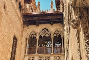 Barcelona's Old Quarter Hidden Corners with Food & Wine