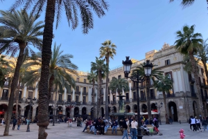 Barcelona's Old Quarter Hidden Corners with Food & Wine