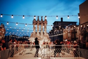 Visita noturna à Casa Batlló com música ao vivo no terraço