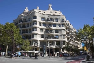 Barcelona: Casa Milà Skip-the-Line Ticket and Audio Guide