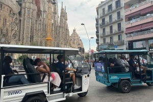 Entdecke Barcelona bequem mit unseren elektrischen TukTuks.