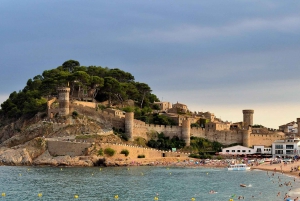 Costa Brava: Boat Ride and Tossa Visit with Hotel Pickup