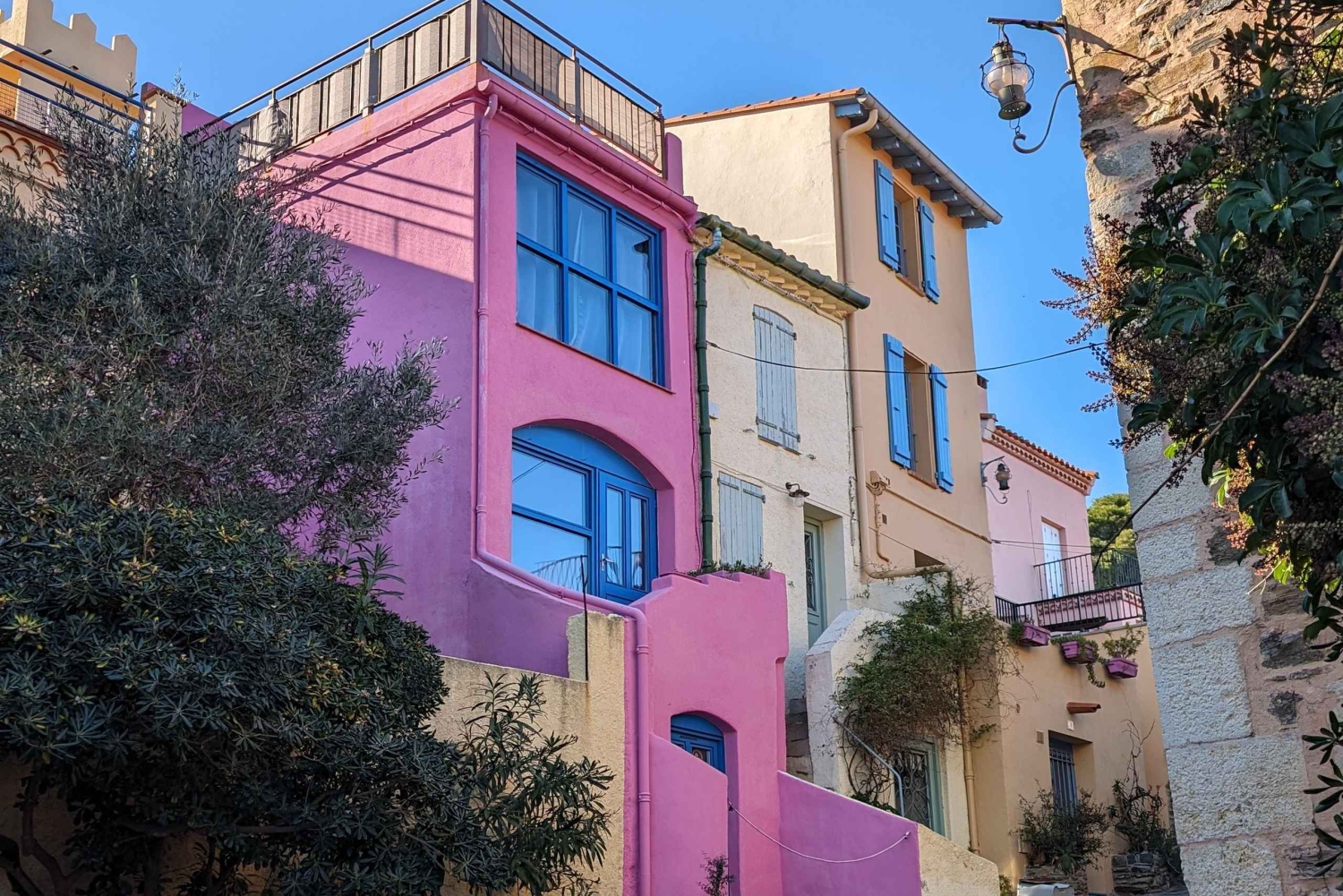 Excursión de un día a Francia con visita a Girona desde Barcelona