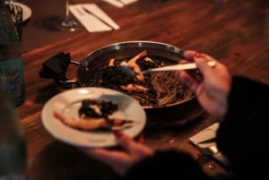 Barcelona: tour de tapas com degustação de comida e bebidas