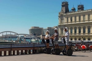 Desfrute de um tour guiado de Segway em Barcelona