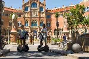 Desfrute de um tour guiado de Segway em Barcelona