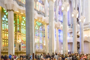 Snabb tillgång till spår: Sagrada Familia 1,5 timmars guidad tur