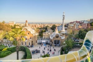 Barcelona: Sagrada Familia and Park Güell Tour