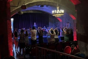 Barcelona: Espectáculo Flamenco con Taller Opcional de Sangría