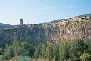 Fra Barcelona: Besalú og middelalderbyer med afhentning på hotel