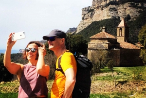 From Barcelona: Collsacabra Cliffs Hike and Rupit Tour
