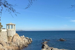 Tur til Costa Brava: Kyststier, snorkling, klippehopping og måltid