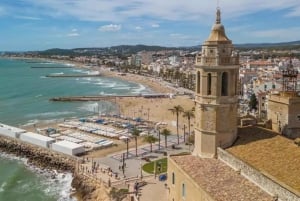A partir de Barcelona: Excursão a Montserrat, Tarragona e Sitges