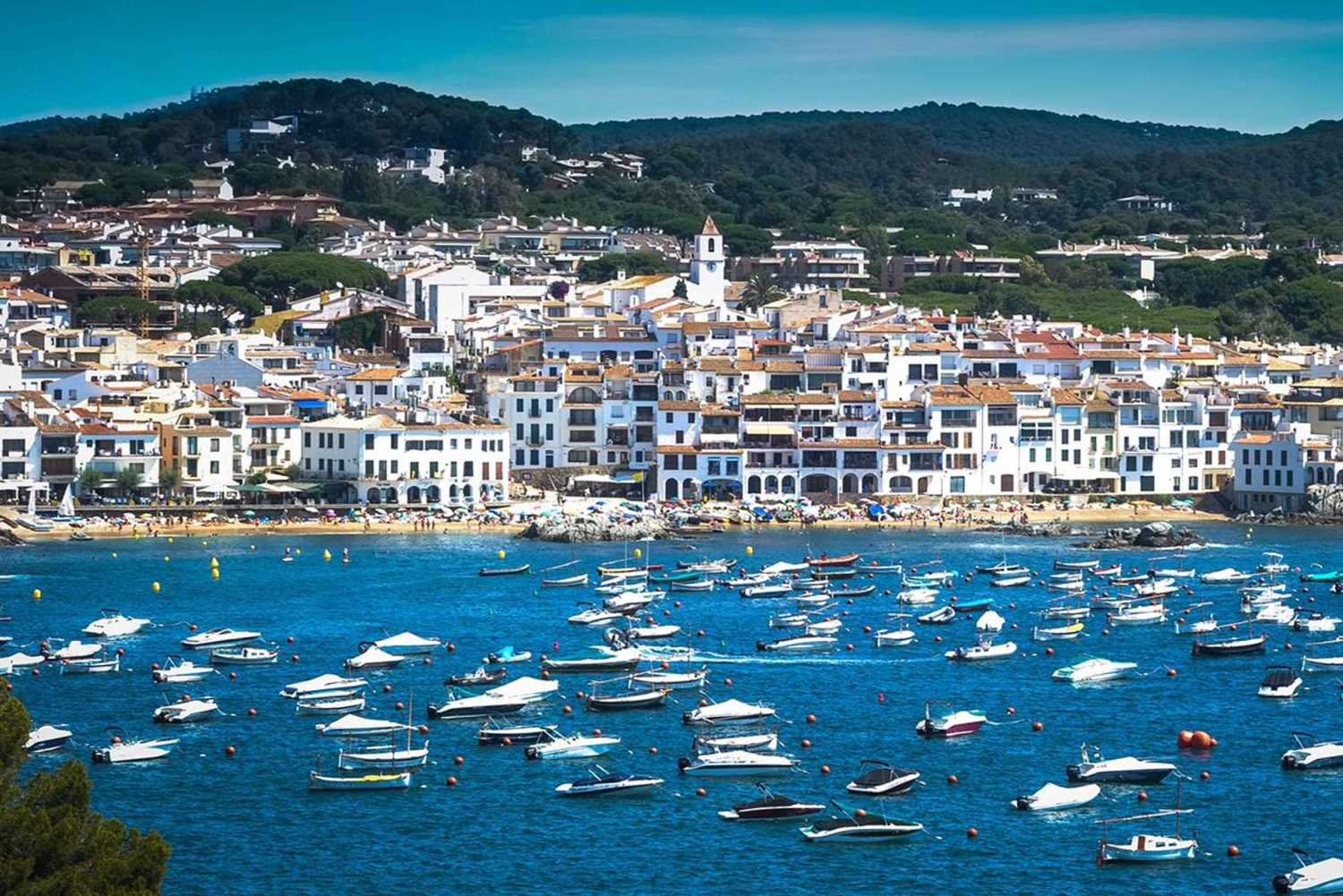 Из Барселоны: однодневный тур по Жироне и Коста-Браве