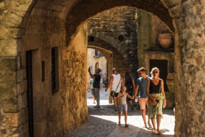 Из Барселоны: однодневный тур по Жироне и Коста-Браве