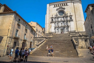 Из Барселоны: однодневный тур по Жироне и Коста-Браве