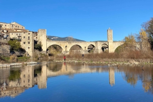 From Barcelona: Girona, Besalú & Medieval Villages Day Trip