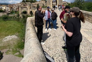 From Barcelona: Girona, Besalú & Medieval Villages Day Trip